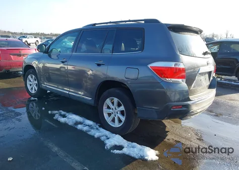 2012 Toyota Highlander Se V6 из США, поврежденный, VIN 5TDBK3EH2CS143438